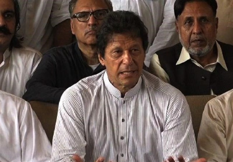 شریف مافیا سزا سے بچنے کیلئے فوج کو برا بھلا کہہ رہا ہے، عمران خان