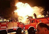 آتش‌سوزی کارخانه تولید روغن موتور در کرمانشاه پس از 5 ساعت مهار شد