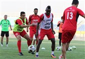 تأکید برانکو روی پاس‌های تک ضرب/ جوانان پرسپولیس به سالن رفتند