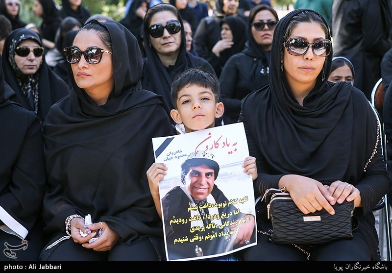 امید جهان:‌ انتشار آثار پدرم کار زشتی بود / سایت منتشر کننده: فقط چند قطعه‌ی 200 تومنی فروختیم