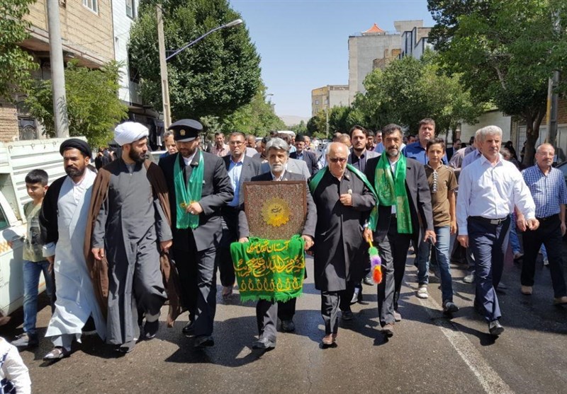 خادمان بارگاه ملکوتی امام رئوف در جمع پرشور مردم شهرستان شبستر حضور یافتند