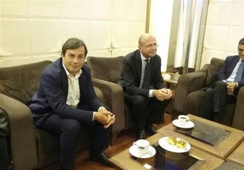 نائب وزیر الخارجیة الایطالی یرحب بتعزیز العلاقات مع ایران