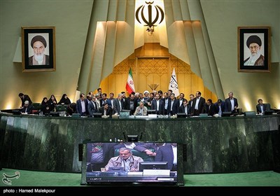 الاجتماع العلنی لمجلس الشورى الاسلامی