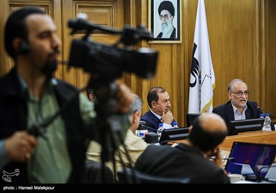 سخنرانی حسین مرعشی یکی از نامزدهای شهرداری تهران در جلسه منتخبین پنجمین دوره شورای شهر تهران