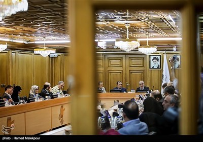 جلسه منتخبین پنجمین دوره شورای شهر برای انتخاب شهردار تهران