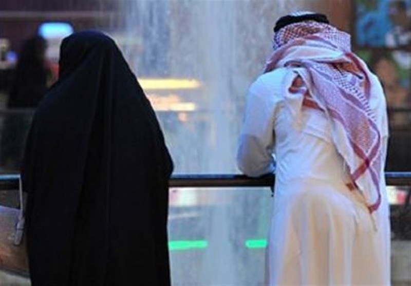 عروس سعودیة تخطف عریسها کی یطلقها
