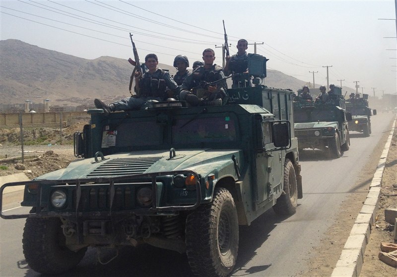 افغانستان| حمله طالبان به کاروان نظامی؛ فرمانده نیروهای مرزی «هلمند» کشته شد