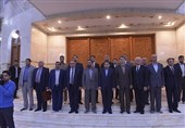 وزیر کشور عراق به مقام شامخ امام‌خمینی(ره) ادای احترام کرد
