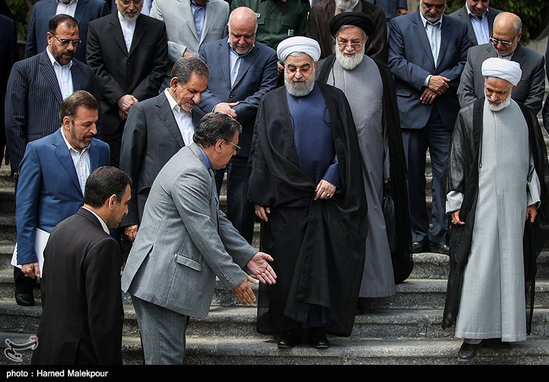 اختصاصی: &quot;خانه‌ تکانی&quot; در دولت؛ روحانی 4 وزیر جدید به مجلس معرفی می‌کند