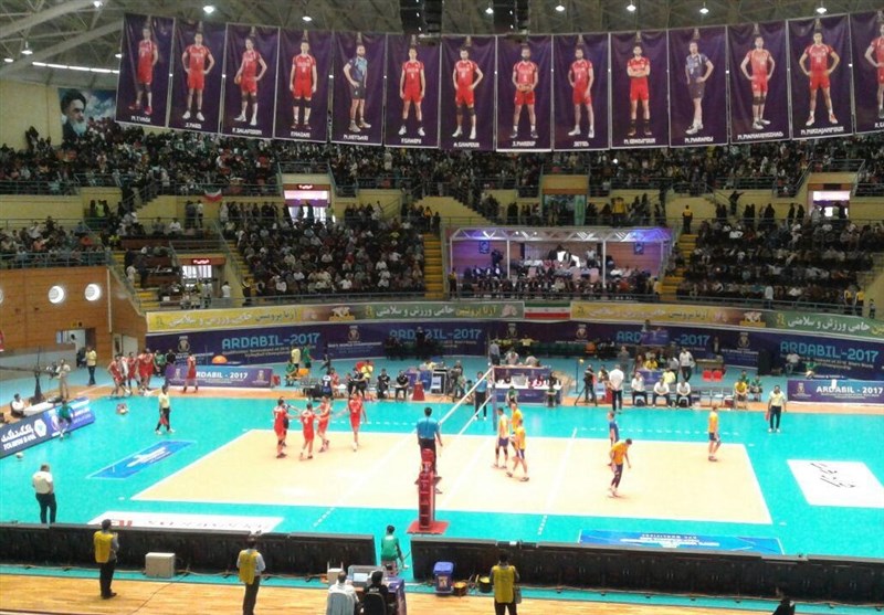 جشن صعود تیم ملی والیبال ایران به رقابت‌های قهرمانی جهانی + تصاویر‌ و فیلم