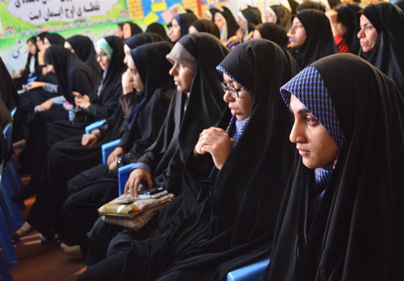 مسئول سازمان بسیج دانش‌آموزی استان اردبیل: روحانیون اردبیلی برای آموزش در بستر فضای مجازی جذب می‌شوند