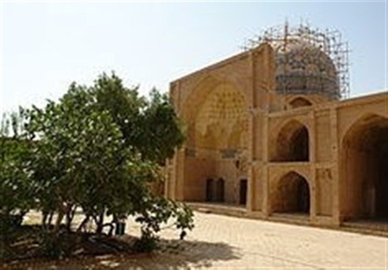 استان مرکزی| ‌مسجد جامع ساوه ‌ساماندهی می‌شود