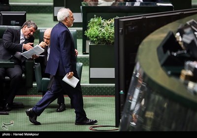 محمدجواد ظریف وزیر پیشنهادی امور خارجه در جلسه رای اعتماد به وزرای پیشنهادی دولت دوازدهم