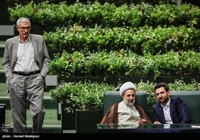 محمدجواد آذری جهرمی وزیر پیشنهادی ارتباطات و حجت الاسلام مجتبی ذوالنور در جلسه رای اعتماد به وزرای پیشنهادی دولت دوازدهم