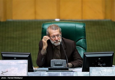 علی لاریجانی رئیس مجلس شورای اسلامی در جلسه رای اعتماد به وزرای پیشنهادی دولت دوازدهم