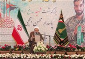 اصفهان| پناهیان: باندهای مافیایی اجازه مردمی‌شدن اقتصاد را نمی‌دهند؛ نیازمند مدیرانی با خلوص نیت شهید حججی‌ها هستیم