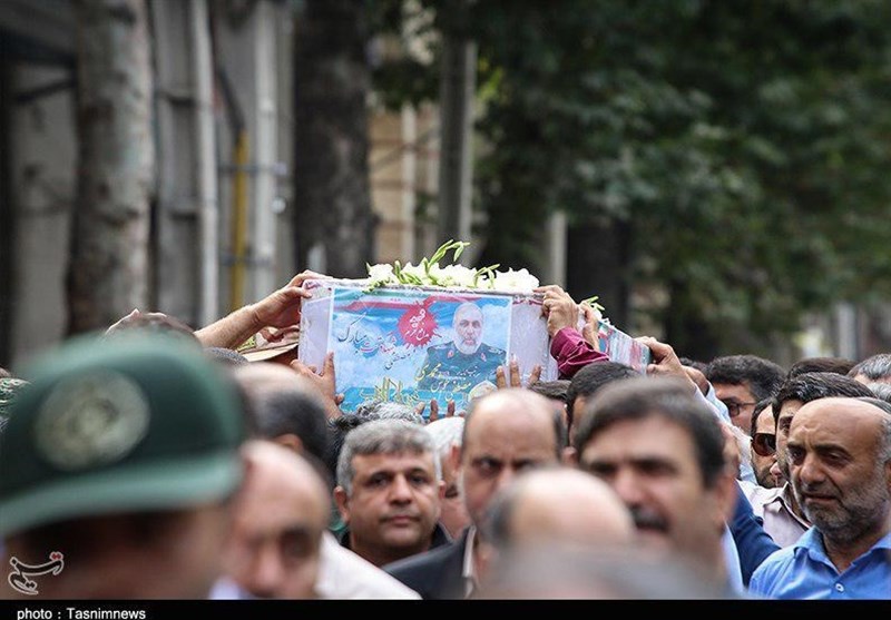 تشییع پیکر مطهر شهید مدافع حرم &quot;خوش‌محمدی&quot; در گرگان به روایت تصویر