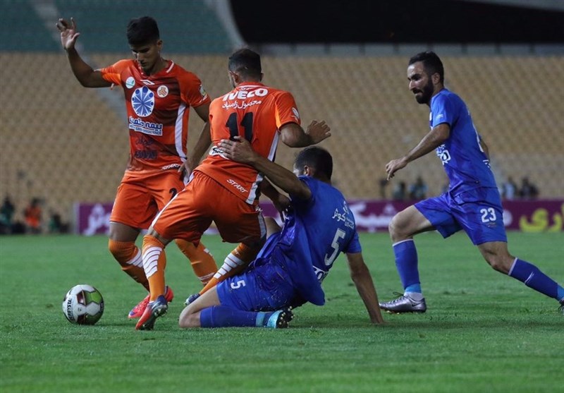 Saipa Stuns Esteghlal at Iran Professional League