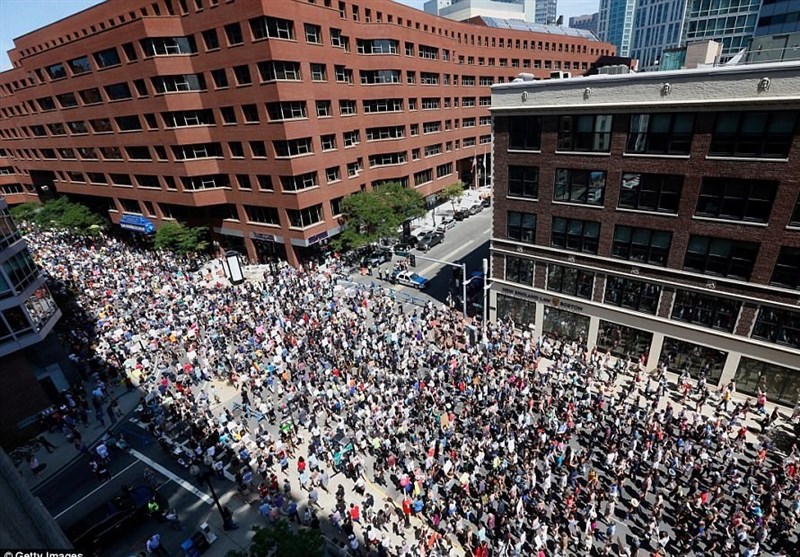 Boston Crowd of Anti-Racists Dwarfs &apos;Free-Speech&apos; Rally (+Video, Photos)
