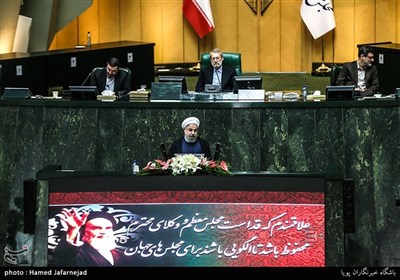 حجت الاسلام حسن روحانی رییس جمهور منتخب دوازدهمین دوره ریاست جمهوری