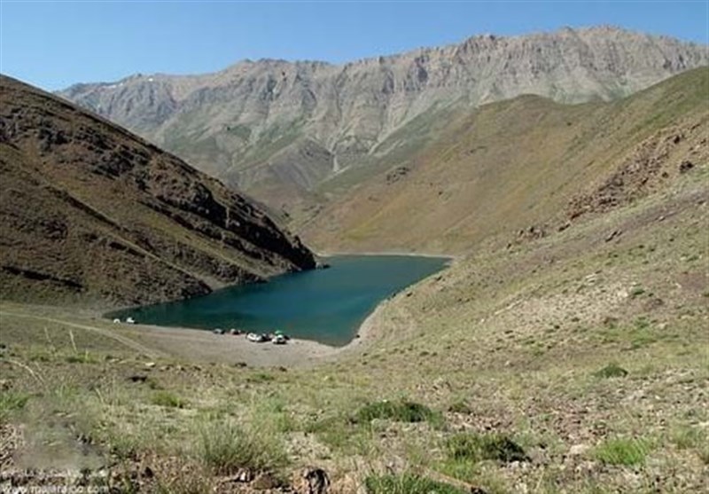 تهران| جزئیات حادثه دریاچه تار دماوند/ هر سه گردشگر نجات پیدا کردند