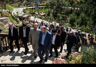 بازدید شهردار تهران از فاز دوم پاغ پرندگان تهران