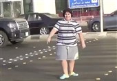 بازداشت نوجوان 14 ساله توسط پلیس سعودی به دلیل حرکات موزون + عکس