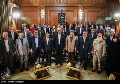 Tehran’s New City Council Holds 1st Session