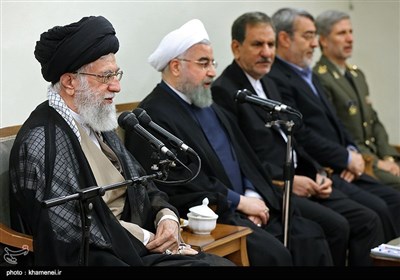 Leader Meet President Rouhani&apos;s New Cabinet
