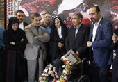 ایران دیگر مادر صنایع‌دستی ندارد/کسی که یک قرن گلیم‌ بافت
