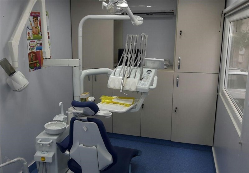 ارائه خدمات رایگان دندانپزشکی به محرومان بجنوردی توسط خادمیاران سلامت رضوی‌