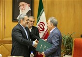 وزیر کشور حکم شهردار تهران را ابلاغ کرد + تصویر حکم
