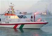 امدادرسانی به دریانوردان حادثه دیده در بندر عامری بوشهر