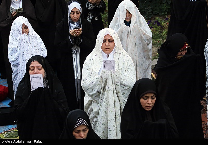 نماز با شکوه عید قربان در زنجان برگزار شد