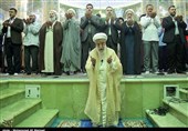 برگزاری نماز عید قربان به امامت آیت‌الله جنتی در مسجد مقدس جمکران به‌روایت تصویر