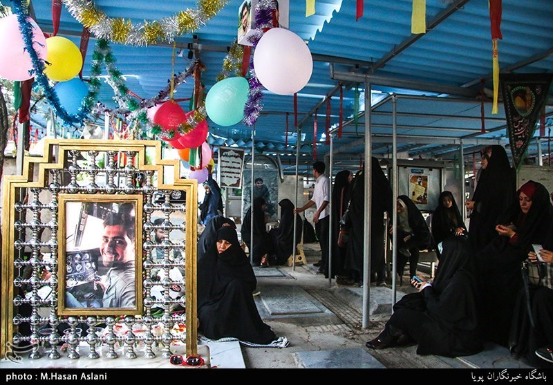 جشن تولد شهیدان مدافع حرم اعطایی و عسگری