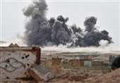 ادامه حملات جنگنده‌های روسی به مواضع داعش در دیرالزور