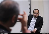دیدار با فاضل نظری در نمایشگاه کتاب تهران