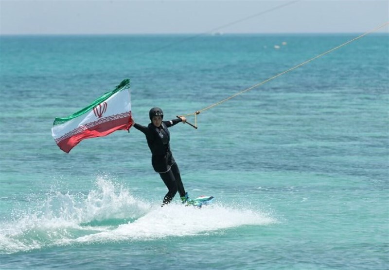 صدور مجوز فدراسیون جهانی اسکی روی آب برای بانوان ایرانی با حجاب اسلامی