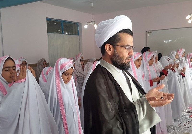 شیوه‌های تربیت اسلامی و آموزش‌های خانواده در مدارس خراسان‌شمالی ارائه می‌شود