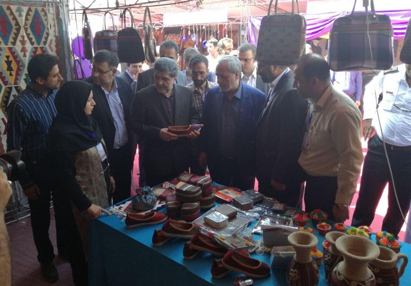 پنجمین نمایشگاه توانمندی‌ها و دستاوردهای روستائی و عشایری استان تهران آغاز به‌کار کرد