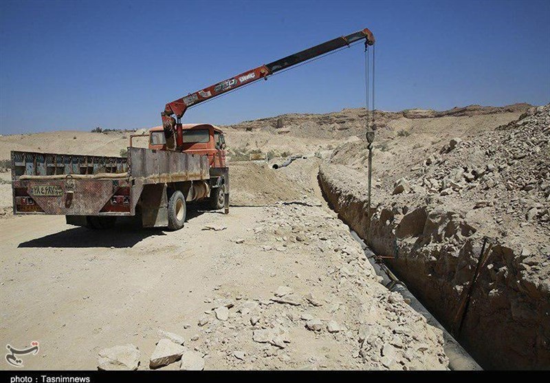 طرح افزایش ظرفیت آب از خط آبرسانی کوثر به استان بوشهر اجراء شد