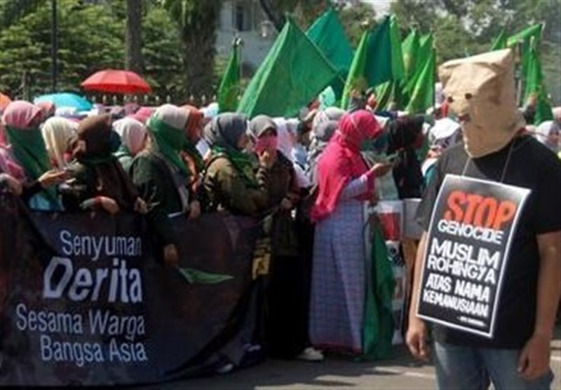 Several Thousand Join Indonesia Protest over Rohingya Plight