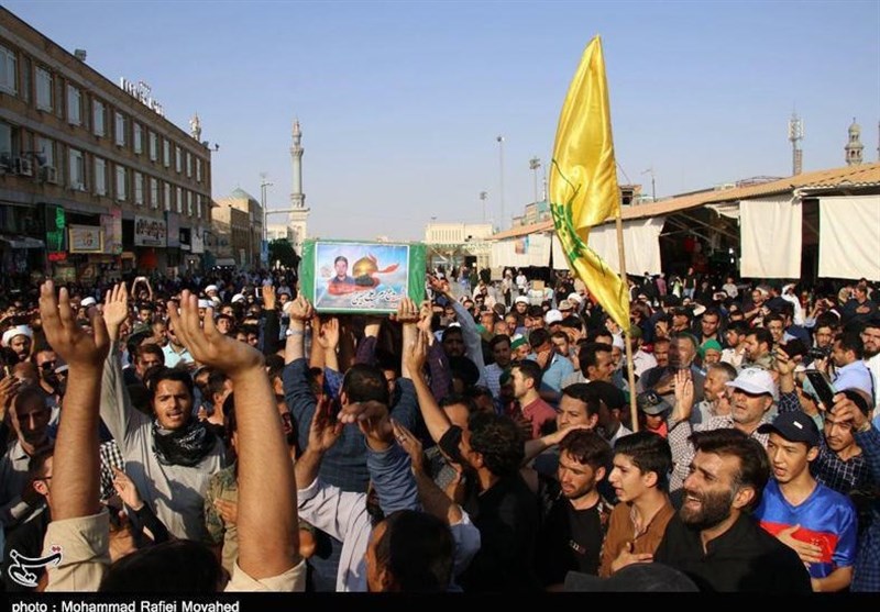 تشییع 3 شهید مدافع حرم در قم به روایت تصویر
