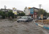 سنندج| احتمال بروز سیلاب و آبگرفتگی معابر در استان کردستان؛ بارش تگرگ ادامه داد