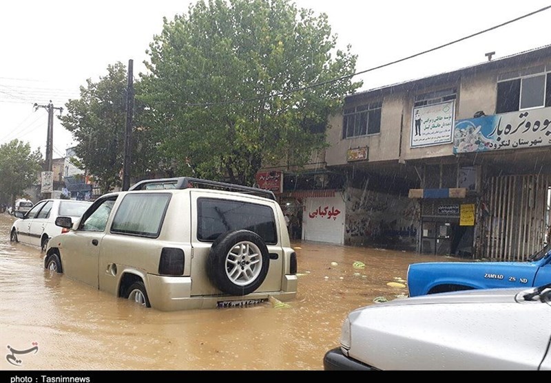 آبگرفتگی و ترافیک شدید در شهرهای استان گیلان
