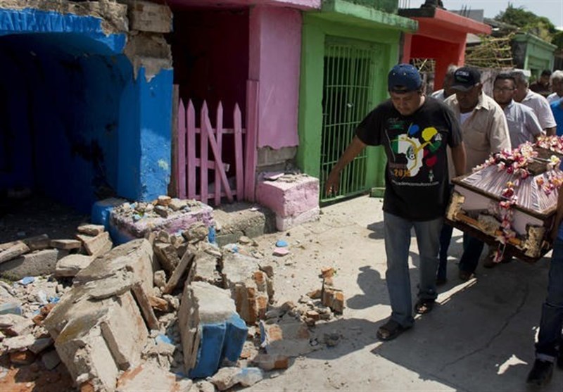 آمار قربانیان زلزله مکزیک به 90 نفر رسید