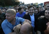 ادامه کشمکش‌ها بر سر ورود غیرقانونی رئیس‌جمهور سابق گرجستان به خاک اوکراین