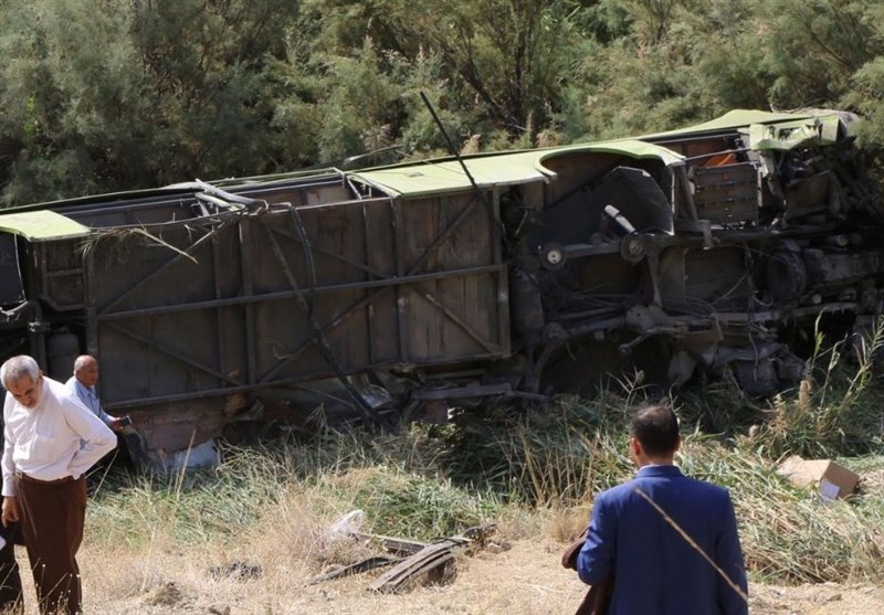 واژگونی اتوبوس حامل زائران ایرانی 30 مصدوم برجای گذاشت