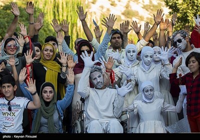 ایران؛ 12ہواں بین الاقوامی اسٹریٹ تھیٹر میلہ اختتام پذیر